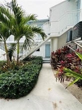 7910 Abbott Ave in Miami Beach, FL - Building Photo - Building Photo