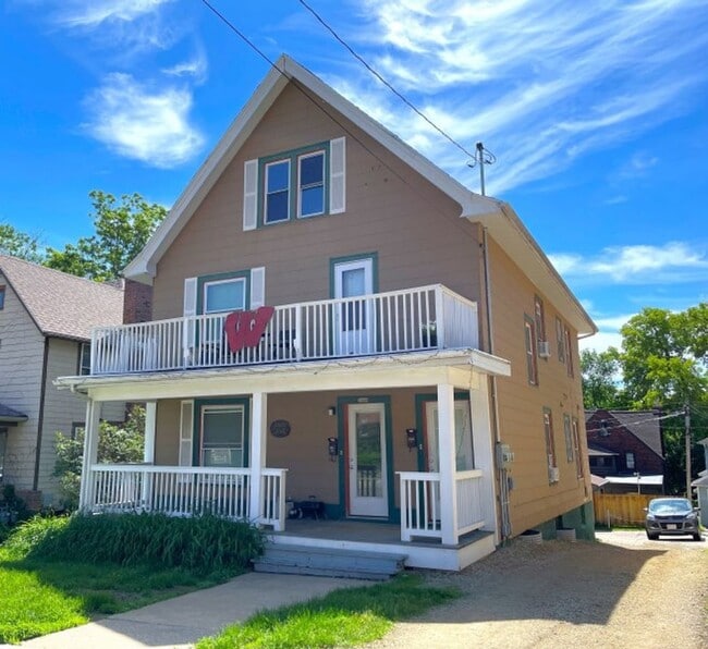 property at 1629-1631 Monroe St