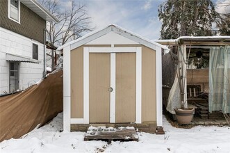 828 8th Ave SW in Cedar Rapids, IA - Building Photo - Building Photo