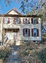 72 Argyle St in Glen Rock, PA - Building Photo