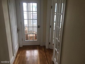 28 Clay St-Unit -Unit 1 in Cambridge, MA - Building Photo - Building Photo