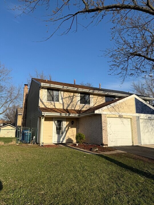 4515 Jefferson St in Hanover Park, IL - Building Photo