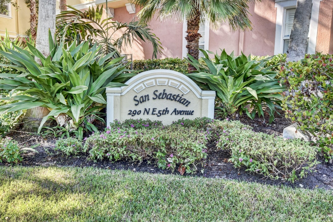 290 NE 5th Ave in Delray Beach, FL - Building Photo