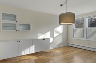 45R South in Bedford, MA - Building Photo - Building Photo