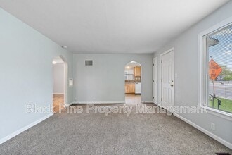 4820 W Franklin St in Boise, ID - Building Photo - Building Photo