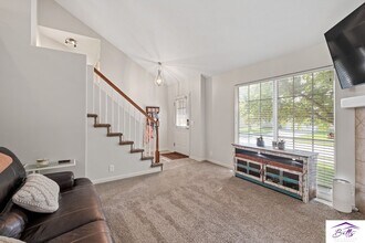 19114 K St in Omaha, NE - Building Photo - Building Photo