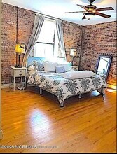 8 E Front St in Red Bank, NJ - Building Photo - Building Photo