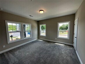 6045 Liatris St SE in Mableton, GA - Building Photo - Building Photo