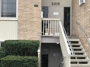 2315 Packard St, Unit A-207 in Ann Arbor, MI - Building Photo - Building Photo
