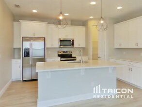 3021 Casterton Dr in Melbourne, FL - Building Photo - Building Photo