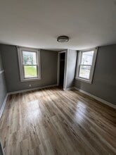 15 Thorpe St, Unit Lower in Batavia, NY - Building Photo - Building Photo