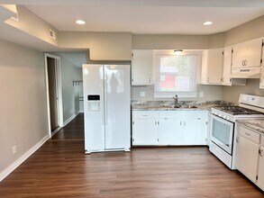 11408 IL-120 in Woodstock, IL - Building Photo - Building Photo