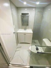 2600 NW 49th Ave in Lauderdale Lakes, FL - Building Photo - Building Photo