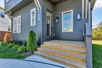 2916 Stokers Ln in Nashville, TN - Building Photo - Building Photo