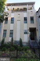 220 P St NW in Washington, DC - Building Photo