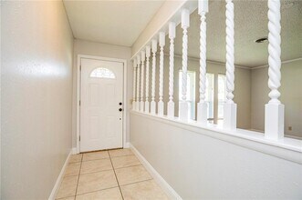 2726 W Highland Cir in Rogers, AR - Building Photo - Building Photo