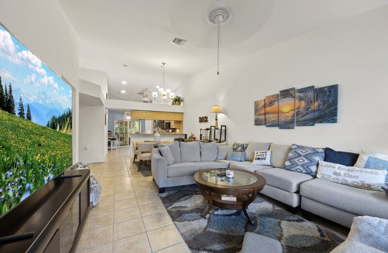 25727 Lake Amelia Way in Bonita Springs, FL - Building Photo