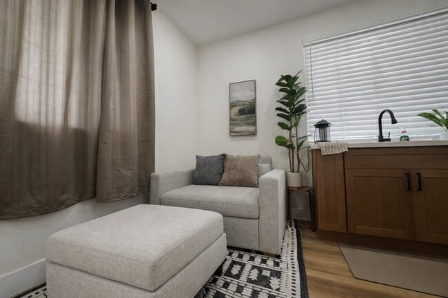 27280 Arla St, Unit 27280 Arla St