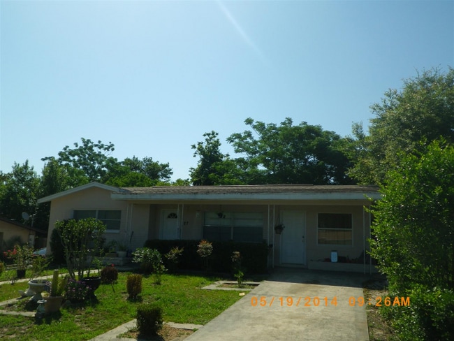 property at 27 S Fillmore St