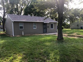 2741 Central Ave in Gary, IN - Building Photo