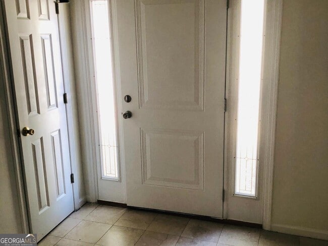 6135 Crooked Creek Dr. in Rex, GA - Building Photo - Building Photo