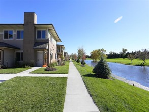 The Villas at Wilderness Ridge in Lincoln, NE - Building Photo - Building Photo