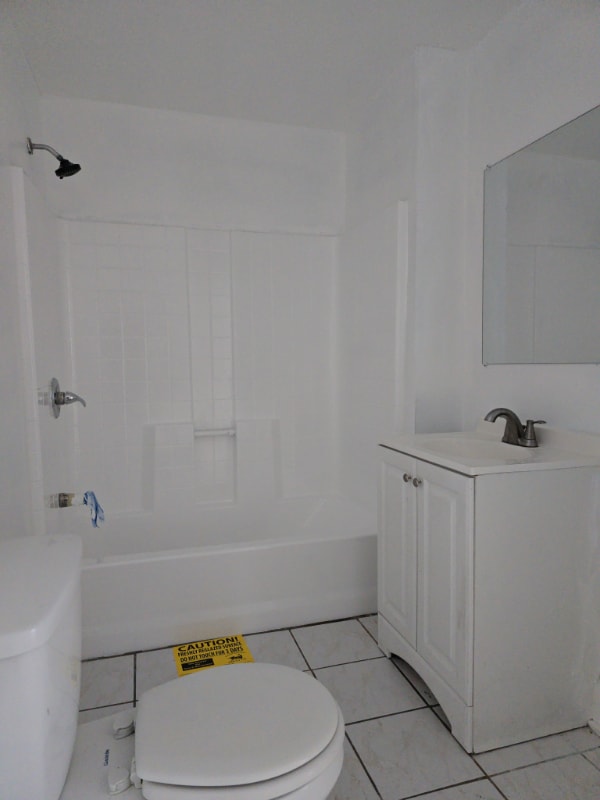322 W 52nd St in Los Angeles, CA - Building Photo - Building Photo