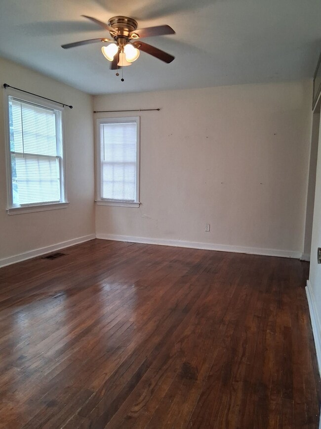 647 Robinhood Rd in Jackson, MS - Building Photo - Building Photo