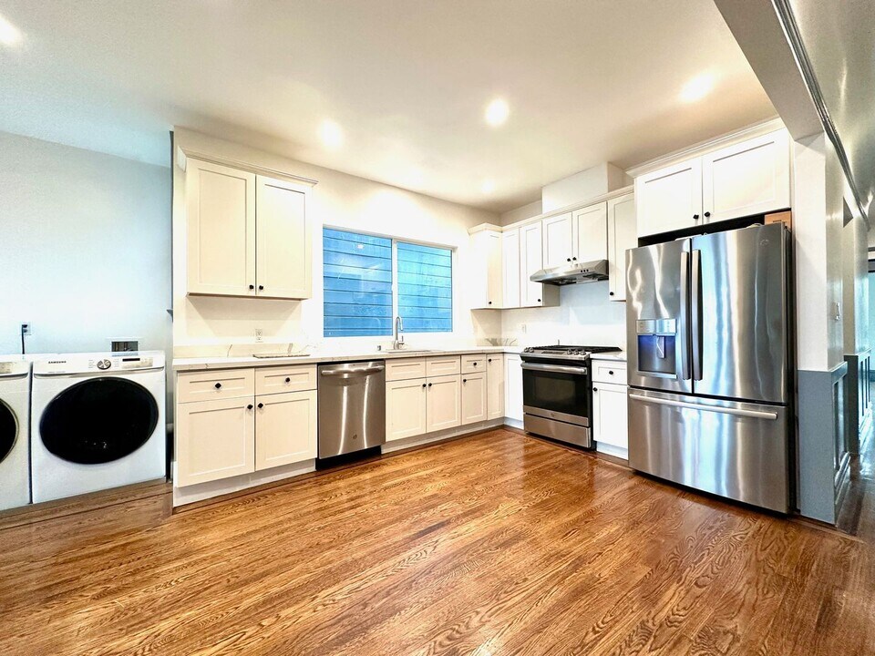 462 3rd Ave in San Francisco, CA - Building Photo