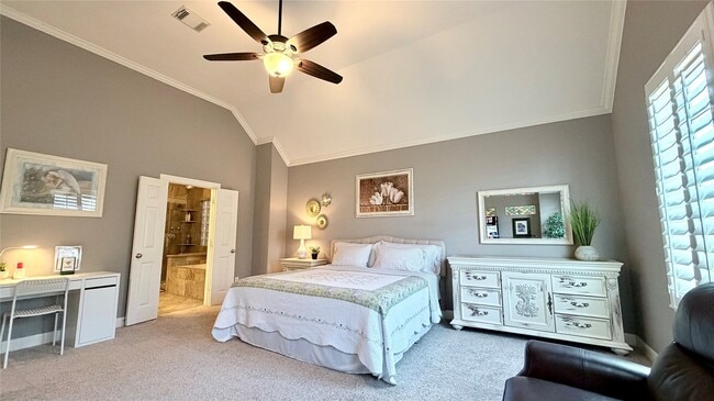 property at 1013 Gross St