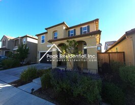 5348 Bass Harbor Wy in Sacramento, CA - Building Photo