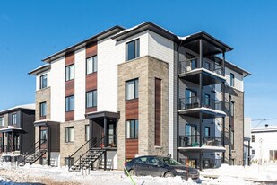 597 Albert-Rousseau Av in Lévis, QC - Building Photo