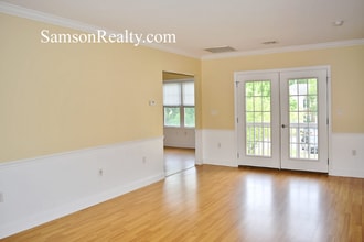 70 Turner St in Warwick, RI - Building Photo - Building Photo