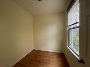 216 1ST St in Jersey City, NJ - Building Photo - Building Photo