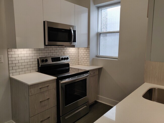36 Peterborough St, Unit Peterborough #3 in Boston, MA - Building Photo - Building Photo
