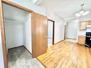 167 S Jackson St in Janesville, WI - Building Photo - Building Photo