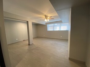 5700 S Wabash Ave in Chicago, IL - Building Photo - Building Photo