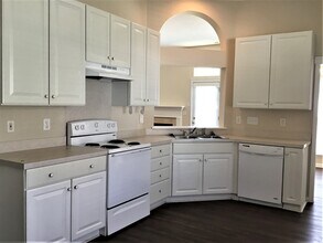 2839 Oakglade Ct in Matthews, NC - Building Photo - Building Photo