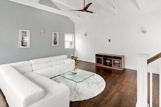 70 Otis St in Cambridge, MA - Building Photo - Building Photo