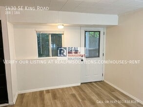 3430 SE King Rd in Milwaukie, OR - Building Photo - Building Photo