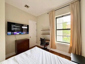 Furnished room/NOT APARTMENT in Brooklyn, NY - Building Photo - Building Photo