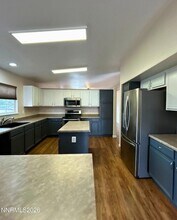 17825 Fairfax Ct in Reno, NV - Foto de edificio - Building Photo