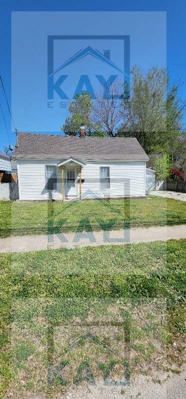 property at 521 W High St