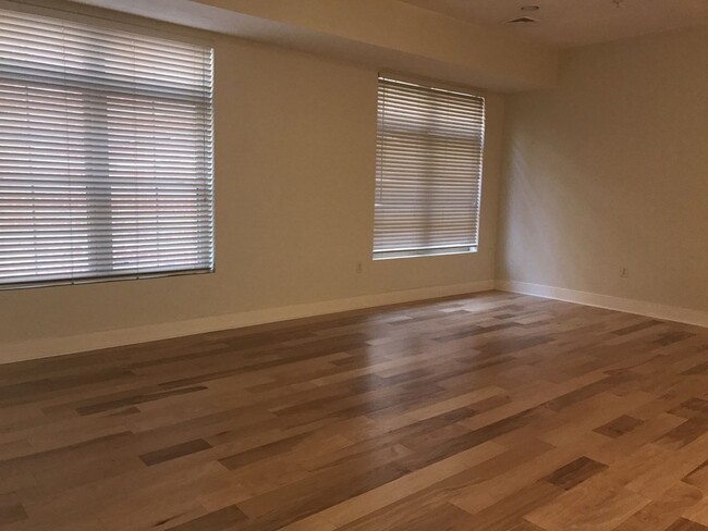 9 Gardner St, Unit 2 in Boston, MA - Building Photo - Building Photo