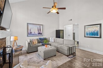 19843 Henderson Rd in Cornelius, NC - Building Photo - Building Photo