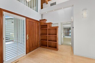 5 Franciscan Ridge in Portola Valley, CA - Building Photo - Building Photo