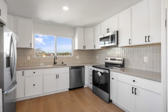 3728 Acacia St in San Diego, CA - Building Photo - Building Photo