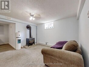 47 Metro Rd S in Georgina, ON - Building Photo - Building Photo