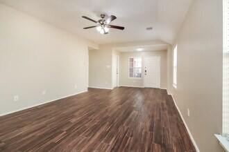 4435 Plumeria Ave in Baytown, TX - Building Photo - Building Photo