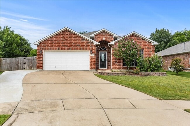 7910 Corona Ct in Arlington, TX - Building Photo - Building Photo
